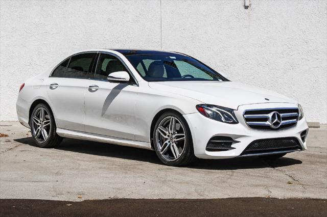 2018 Mercedes-Benz E-CLASS E 300 E 300