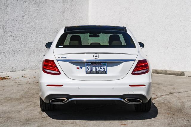 2018 Mercedes-Benz E-CLASS E 300 E 300