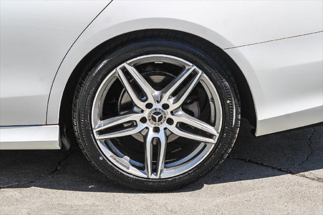 2018 Mercedes-Benz E-CLASS E 300 E 300