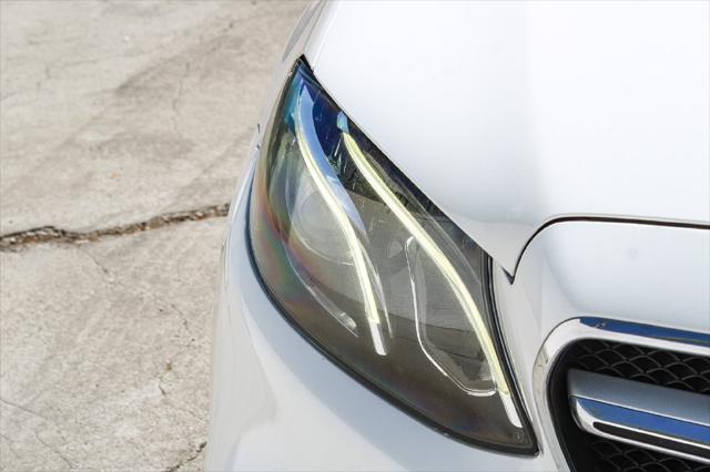 2018 Mercedes-Benz E-CLASS E 300 E 300