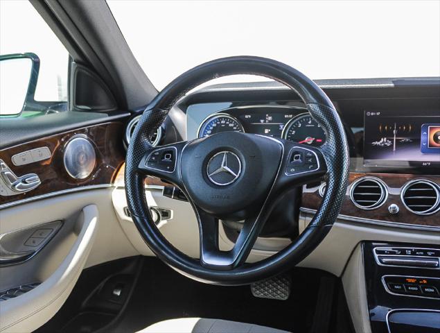 2018 Mercedes-Benz E-CLASS E 300 E 300