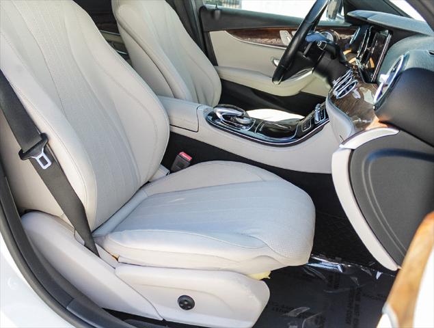 2018 Mercedes-Benz E-CLASS E 300 E 300