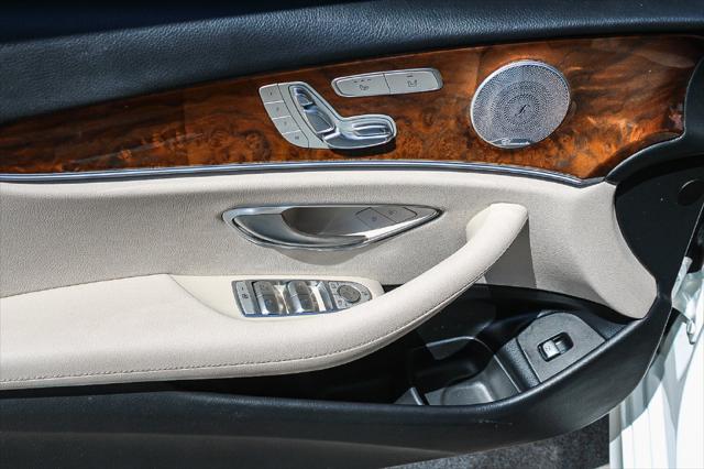 2018 Mercedes-Benz E-CLASS E 300 E 300