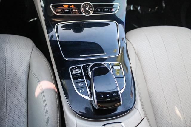 2018 Mercedes-Benz E-CLASS E 300 E 300