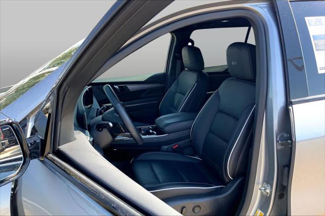 Used 2025 Buick Enclave Sport Touring FWD For Sale in Lubbock, TX