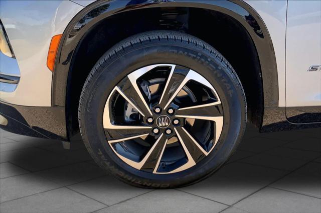 Used 2025 Buick Enclave Sport Touring FWD For Sale in Lubbock, TX