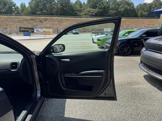 2021 Dodge Charger SXT RWD