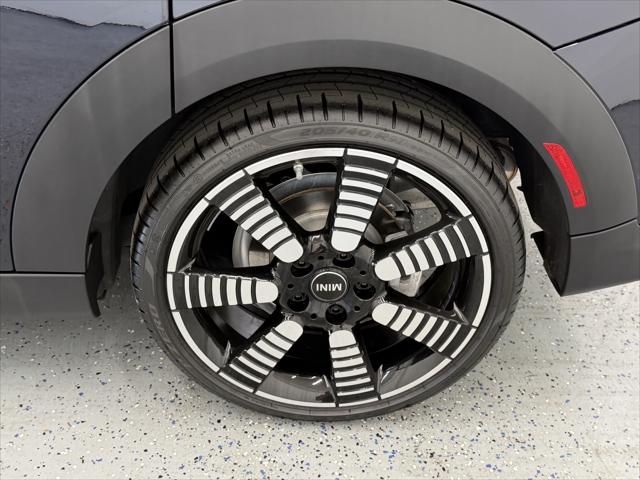 2024 MINI Hardtop Cooper S