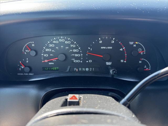 2003 Ford F-250 XLT 4dr Crew Cab 4WD SB
