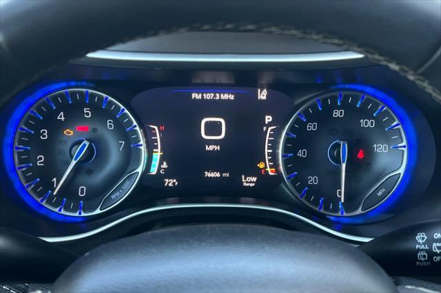 2022 Chrysler Pacifica Touring L