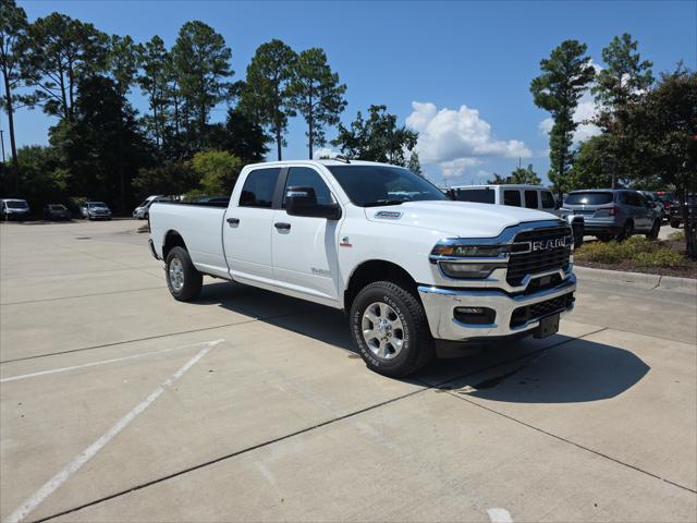 2025 Ram 3500 Big Horn Crew Cab 4x4 8 Box