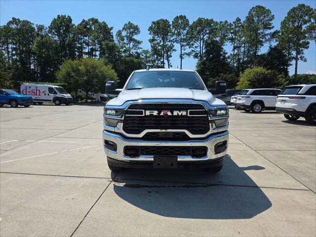 2025 Ram 3500 Big Horn Crew Cab 4x4 8 Box