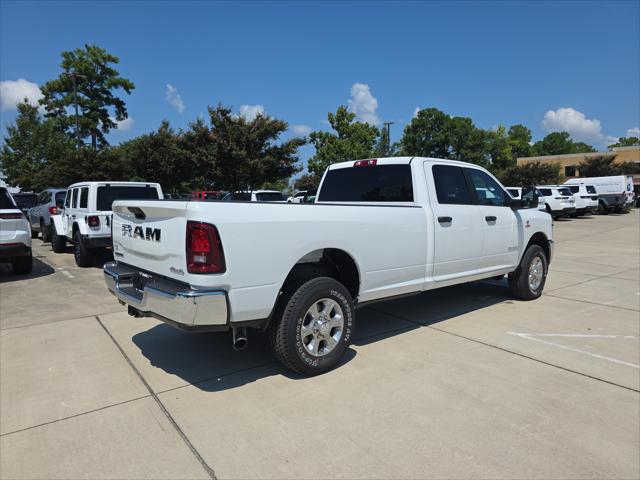 2025 Ram 3500 Big Horn Crew Cab 4x4 8 Box