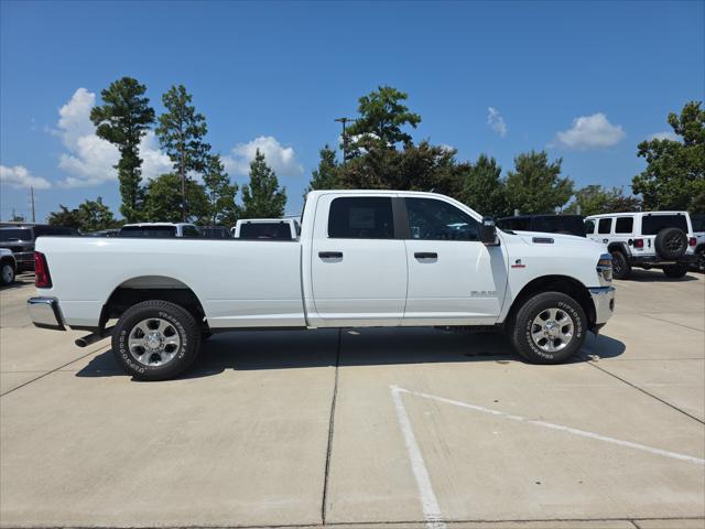 2025 Ram 3500 Big Horn Crew Cab 4x4 8 Box