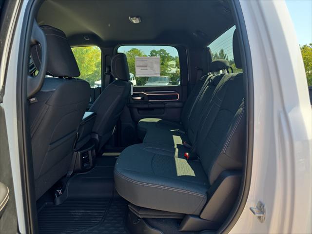2025 Ram 3500 Big Horn Crew Cab 4x4 8 Box