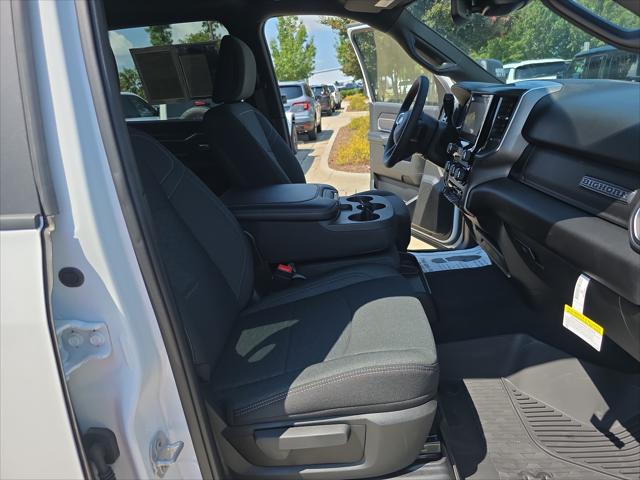 2025 Ram 3500 Big Horn Crew Cab 4x4 8 Box