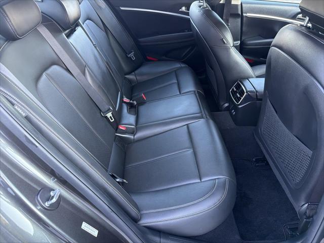 2025 Genesis G70 2.5T RWD