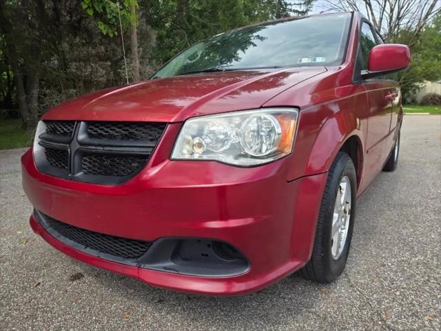 2011 Dodge Grand Caravan Mainstreet for sale in Akron, OH