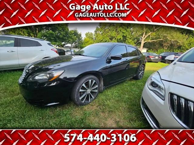 2014 Chrysler 200 Limited for sale in Mishawaka, IN
