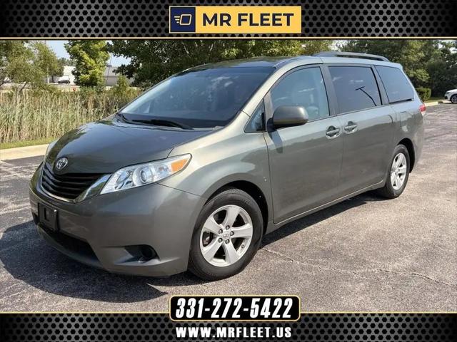 2013 Toyota Sienna LE V6 8 Passenger for sale in Naperville, IL