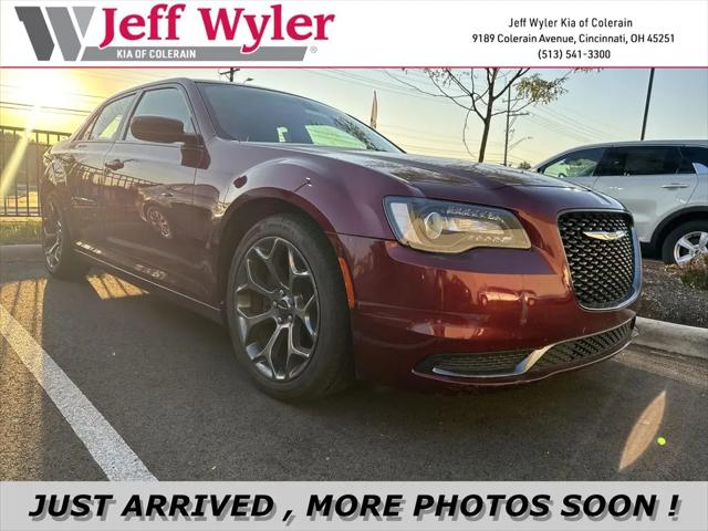 2018 Chrysler 300 Touring for sale near Cincinnati, OH