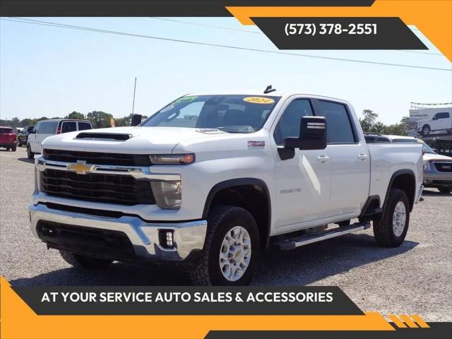 2024 Chevrolet Silverado 2500HD 4WD Crew Cab Standard Bed LT for sale in Versailles, MO