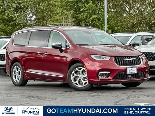 2023 Chrysler Pacifica Limited for sale in Bend, OR