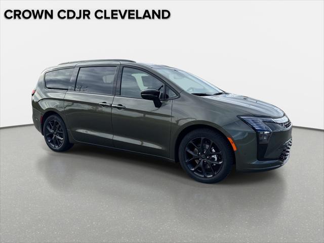 2027 Chrysler Pacifica Limited
