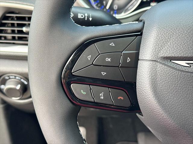 2027 Chrysler Pacifica Limited