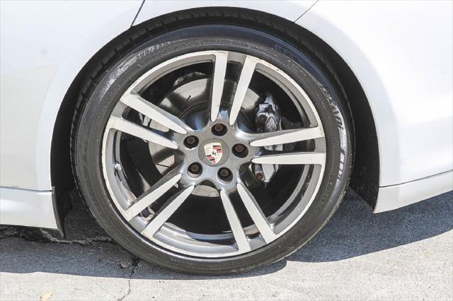 2012 Porsche Panamera 4