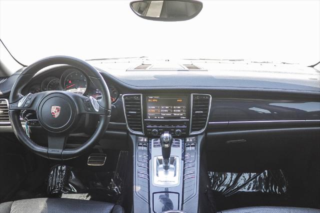 2012 Porsche Panamera 4