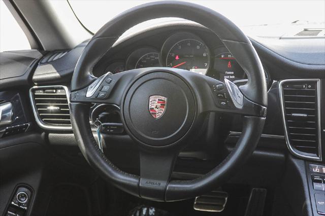 2012 Porsche Panamera 4