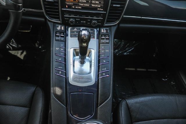 2012 Porsche Panamera 4