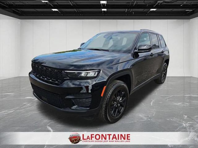 2024 Jeep Grand Cherokee Altitude X 4x4 for sale in Walled Lake, MI