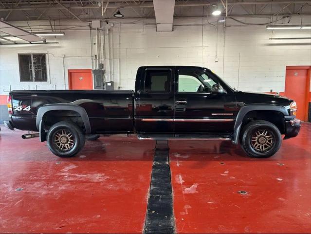 2005 GMC Sierra 2500HD SLE H/D Extended Cab for sale near Franklin, OH