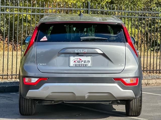 2025 Kia Niro LX