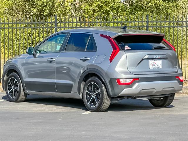 2025 Kia Niro LX