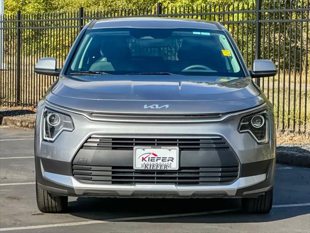 2025 Kia Niro LX
