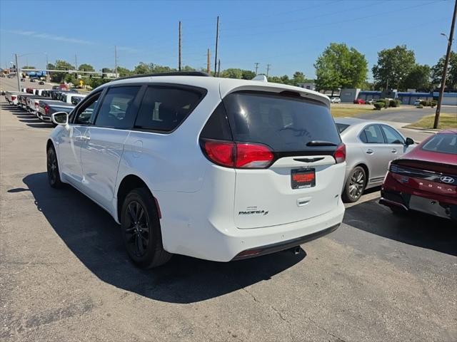 2020 Chrysler Pacifica AWD Launch Edition