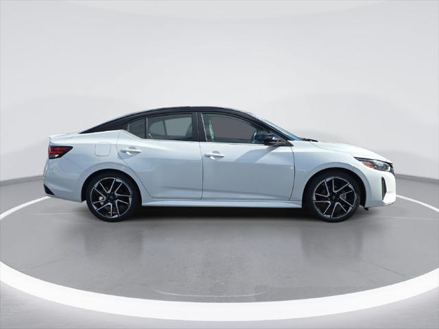 2024 Nissan Sentra SR Xtronic CVT