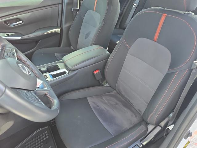 2024 Nissan Sentra SR Xtronic CVT