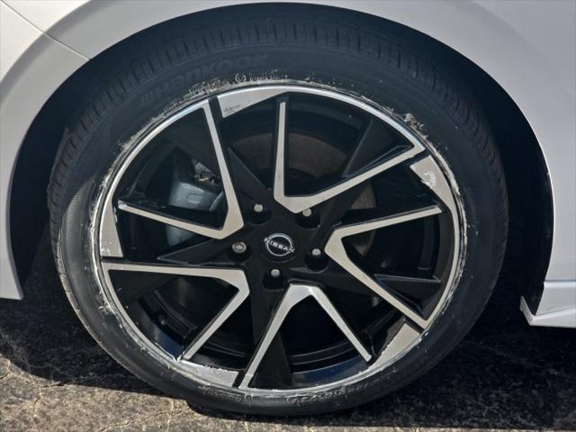 2024 Nissan Sentra SR Xtronic CVT