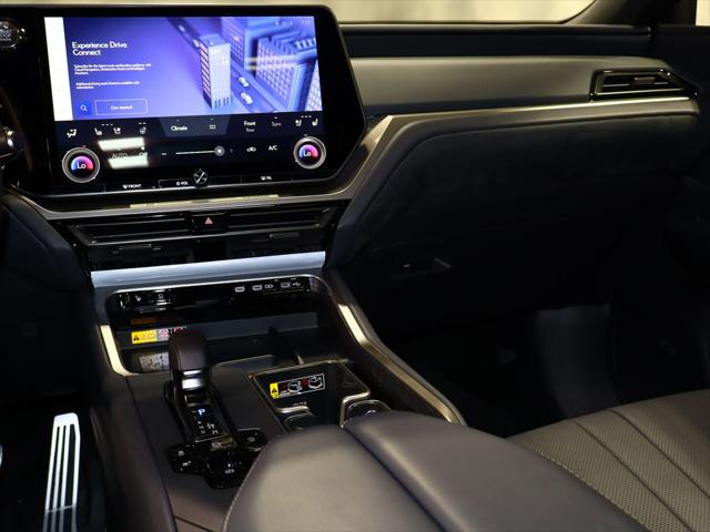 2026 Lexus TX 350 F SPORT Handling