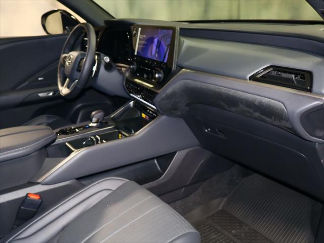 2026 Lexus TX 350 F SPORT Handling