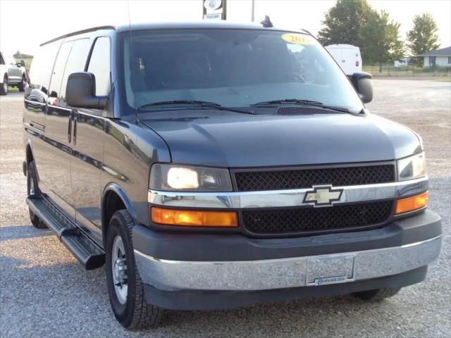 2017 Chevrolet Express LT for sale in Edina, MO