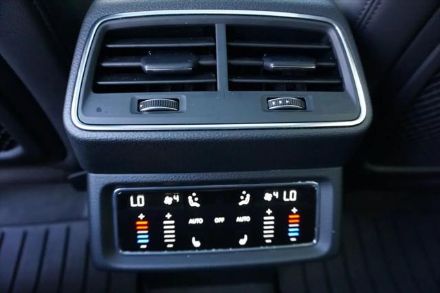 2019 Audi e-tron Premium Plus
