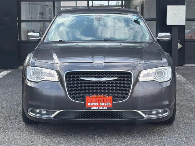 2017 Chrysler 300 C