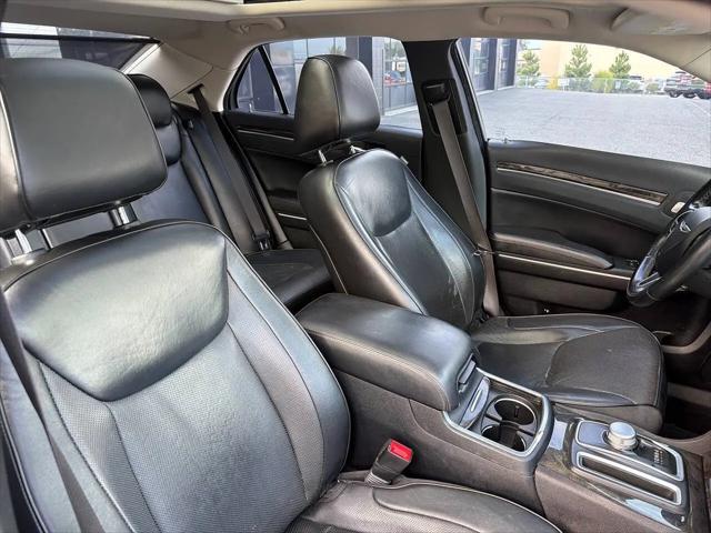 2017 Chrysler 300 C