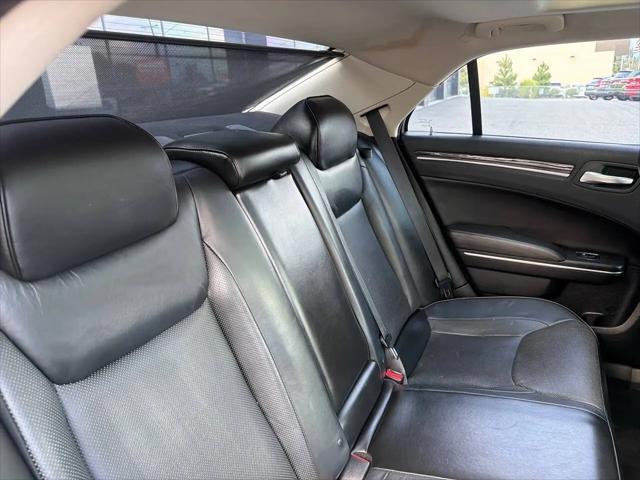 2017 Chrysler 300 C