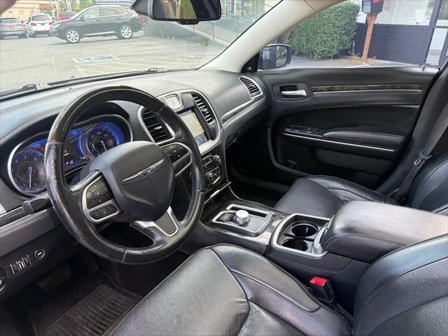 2017 Chrysler 300 C